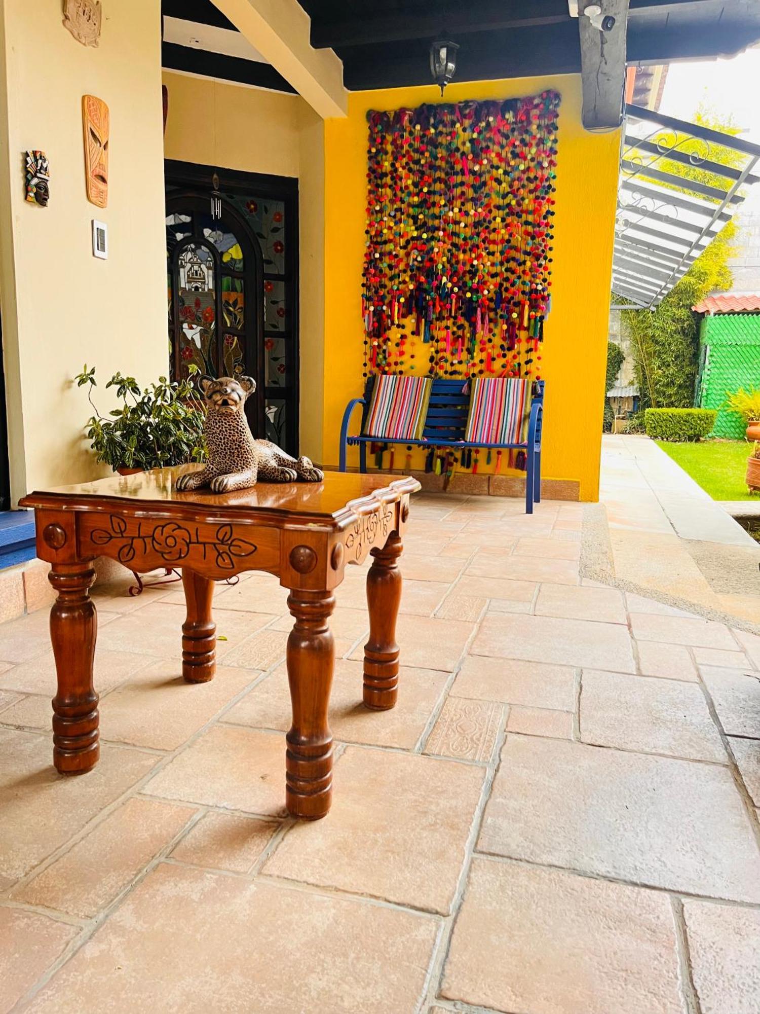 Hotel Ocho Barrios San Cristóbal de Las Casas Buitenkant foto