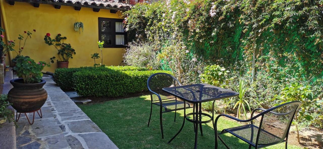 Hotel Ocho Barrios San Cristóbal de Las Casas Buitenkant foto